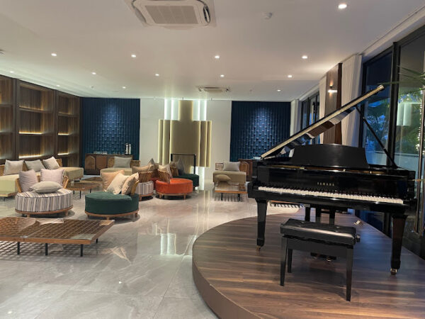 Almin Hotel